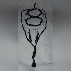 NWT Handcrafted His & Hers Blue/Black Cat Eye Gift Set w/Brown Cord Necklace.